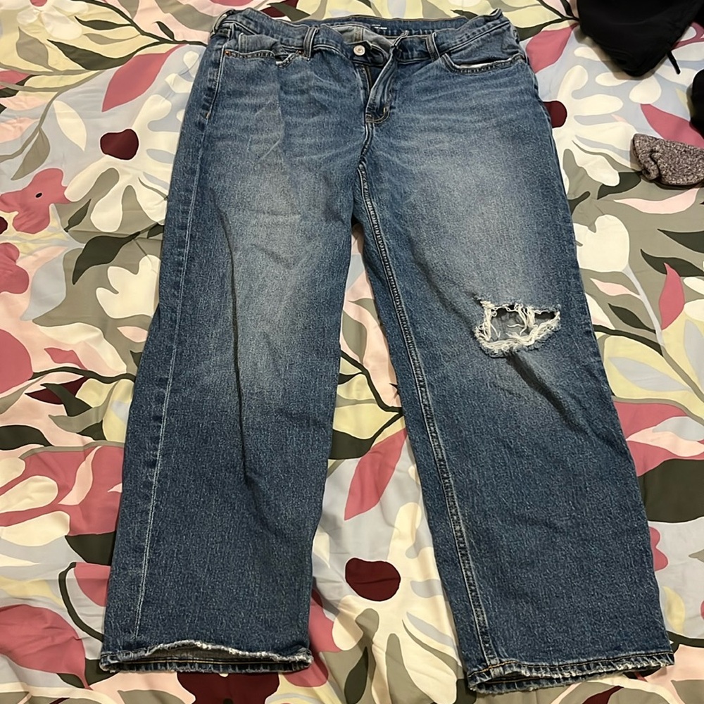 Old Navy Mid Rise Boyfriend Loose Jean - Ankle Length